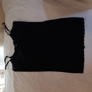 L Nobo Black Lace Trim Tank w Built In Bra